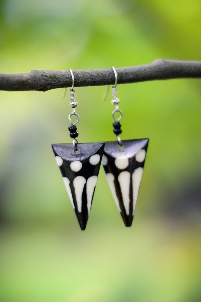 Naiti Earrings