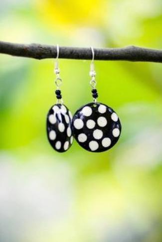 Sarah Earrings - Nyora Beads