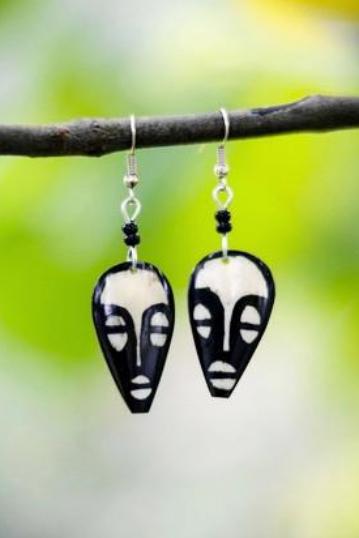 Nata Earrings - Nyora Beads
