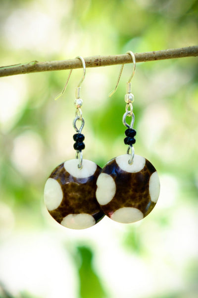 Elizabeth Earrings - Nyora Beads