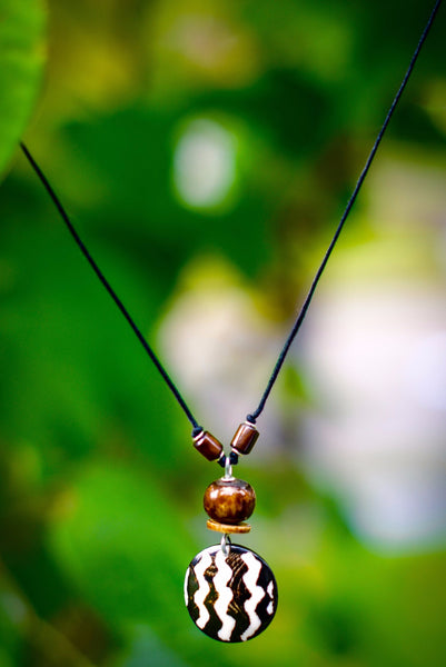 Laura Necklace - Nyora Beads